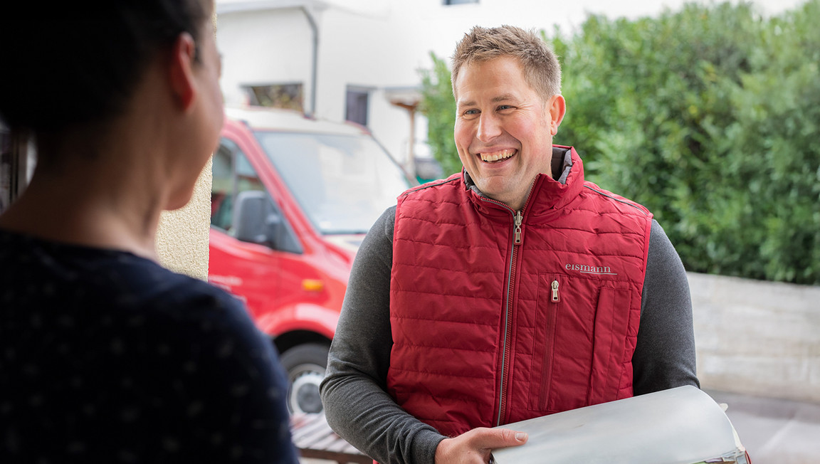 Eismann Cianca mit Warenkorb Eismann Cianca mit Warenkorb